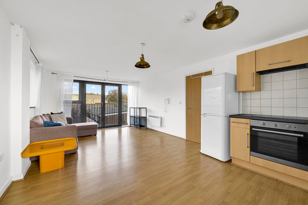 Property photo 2 of 8 Picture No. 02