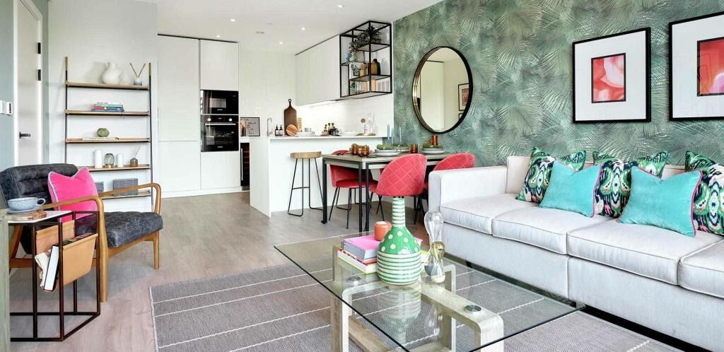 Property photo 2 of 9 4236471