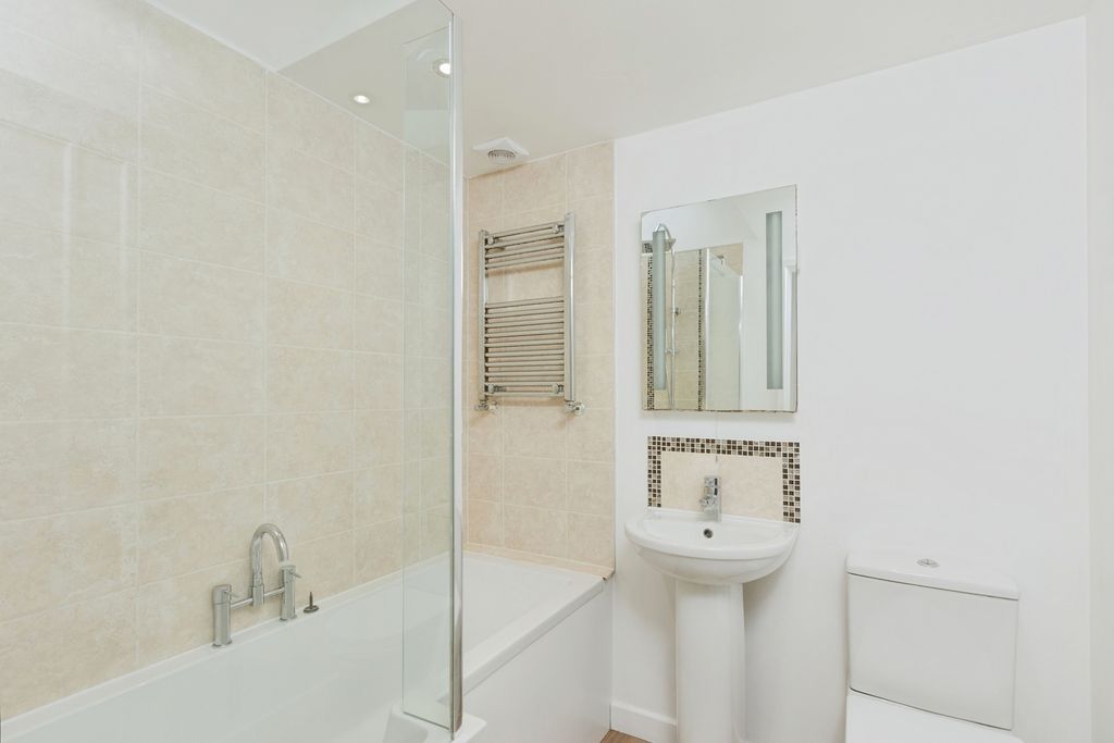 Property photo 3 of 16 Pbox-Img.Jpg