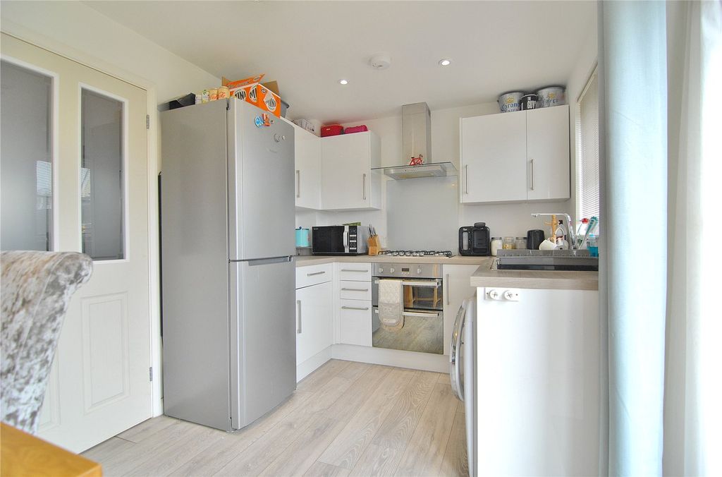 Property photo 3 of 12 Picture No. 06