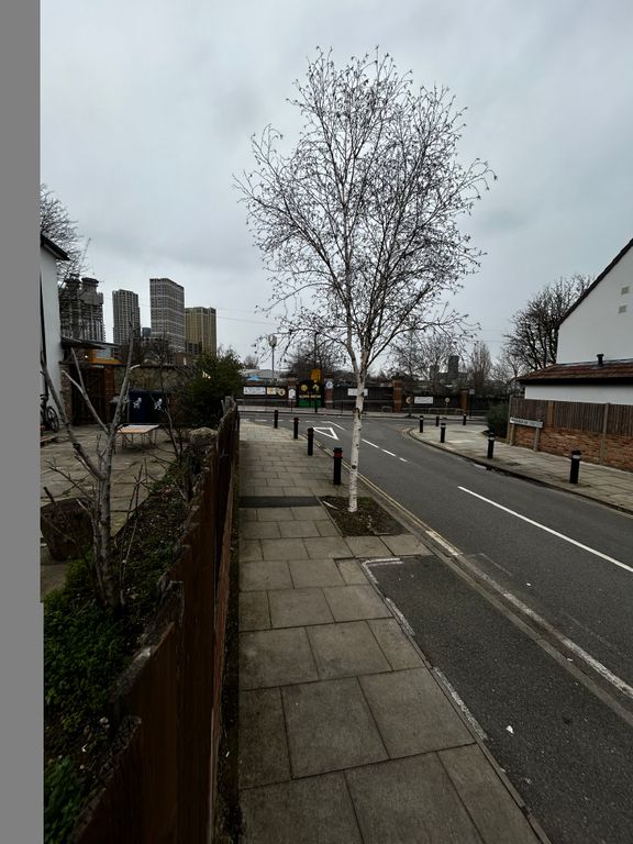 Property photo 3 of 3