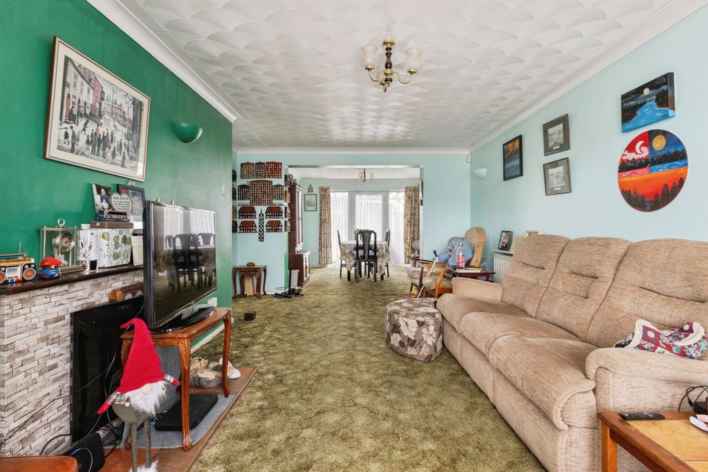 Property photo 3 of 20 _98A9323