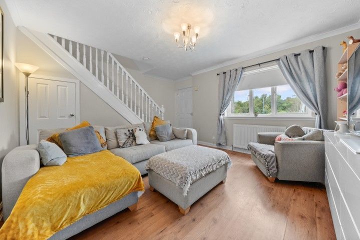 Property photo 2 of 24