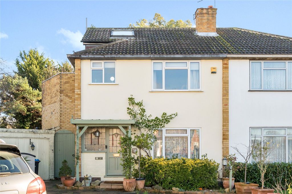 Property photo 1 of 22 Picture No. 32