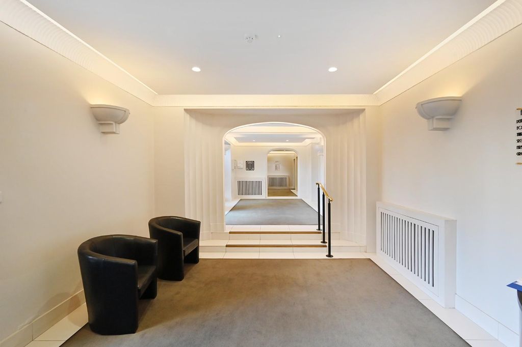 Additional image 4 of 3 bed flat for saleHamilton Court, Maida Vale W9