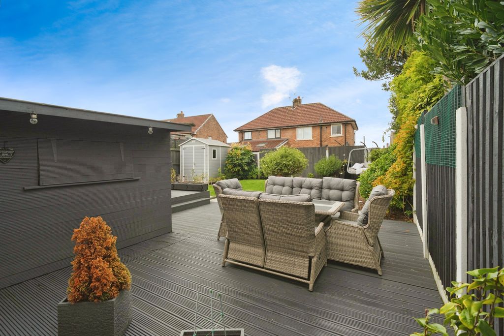 Property photo 3 of 20 Photo #3