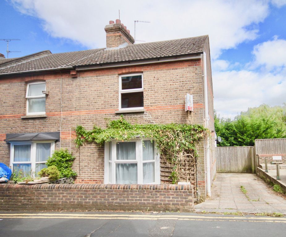 Property photo 1 of 12