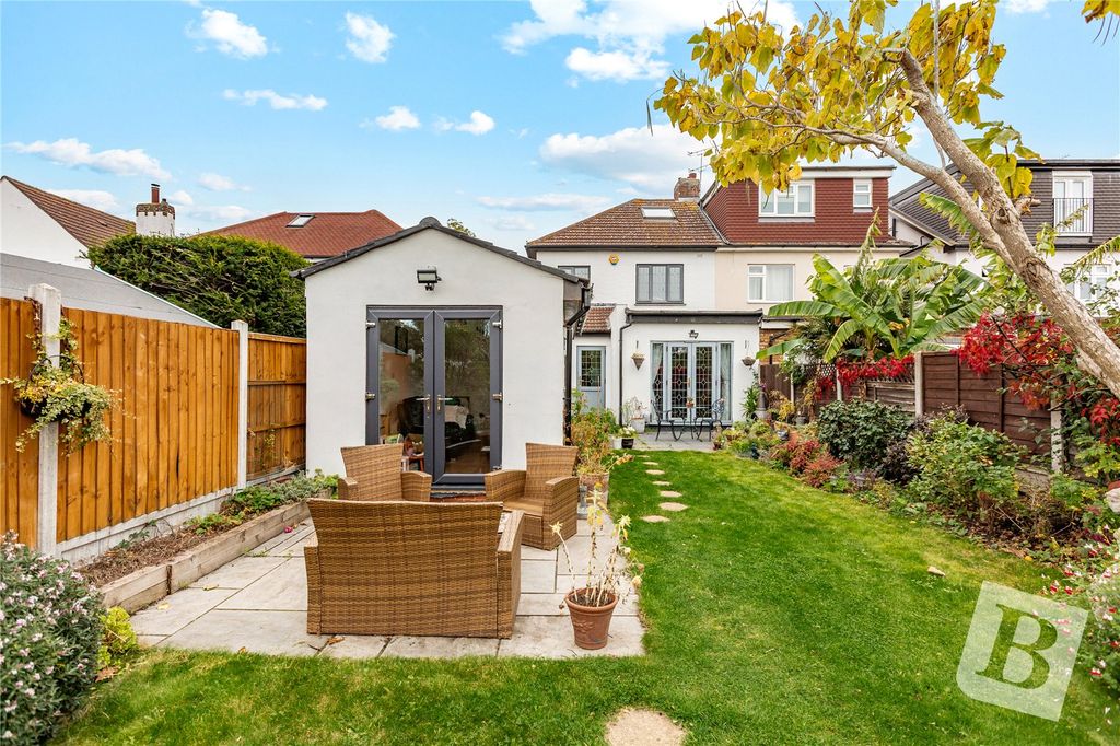 Property photo 2 of 13 Rear Garden