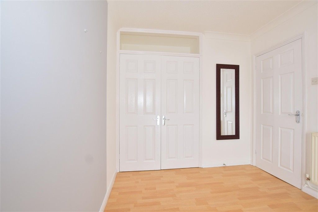 Property photo 3 of 5 Bedroom