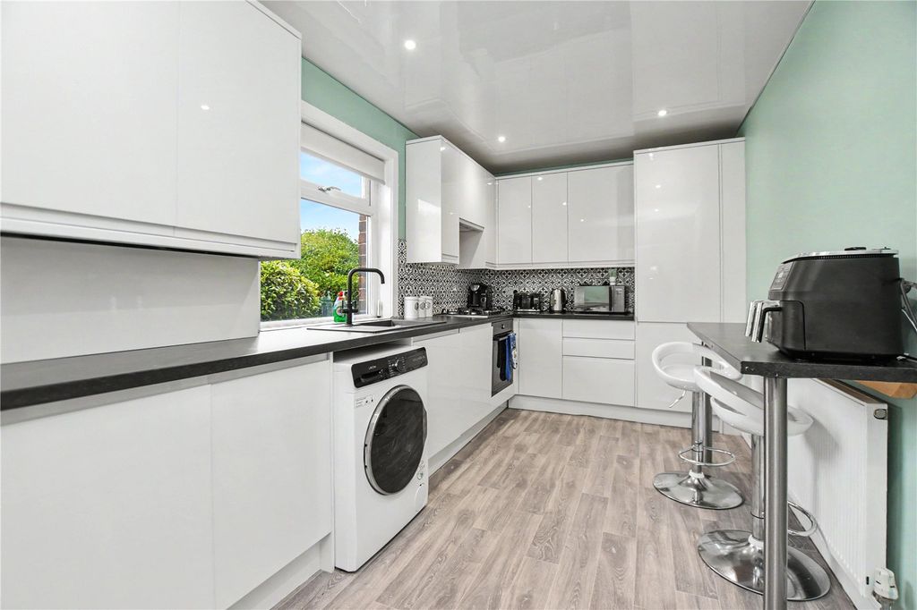 Property photo 3 of 13 Picture No. 08