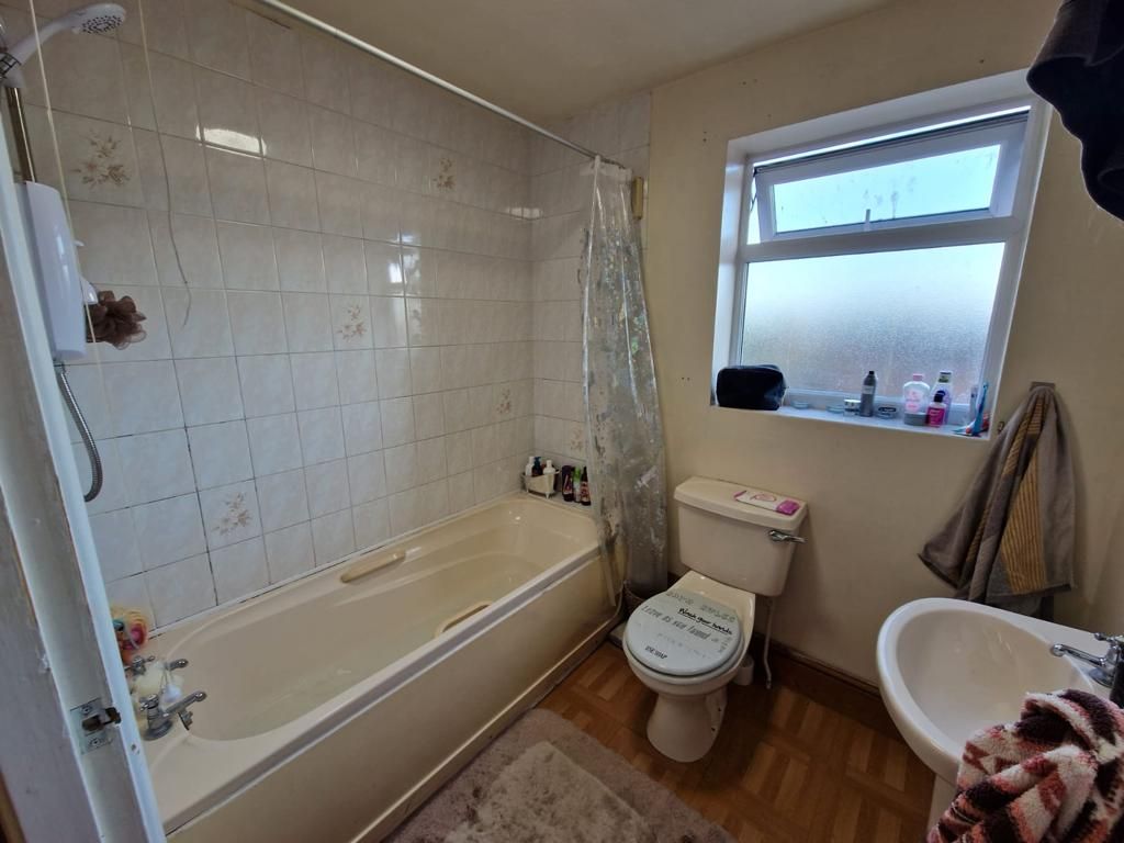 Property photo 3 of 3