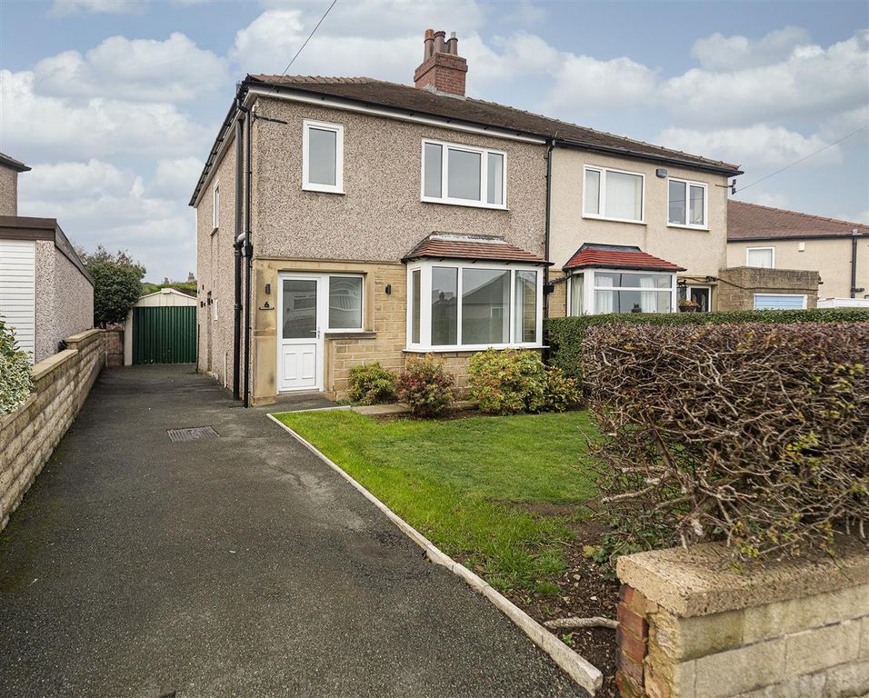 Property photo 1 of 33