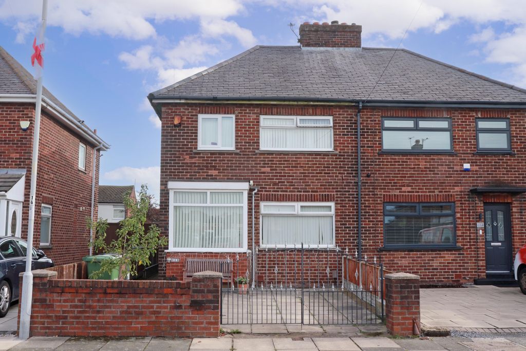 Property photo 1 of 16