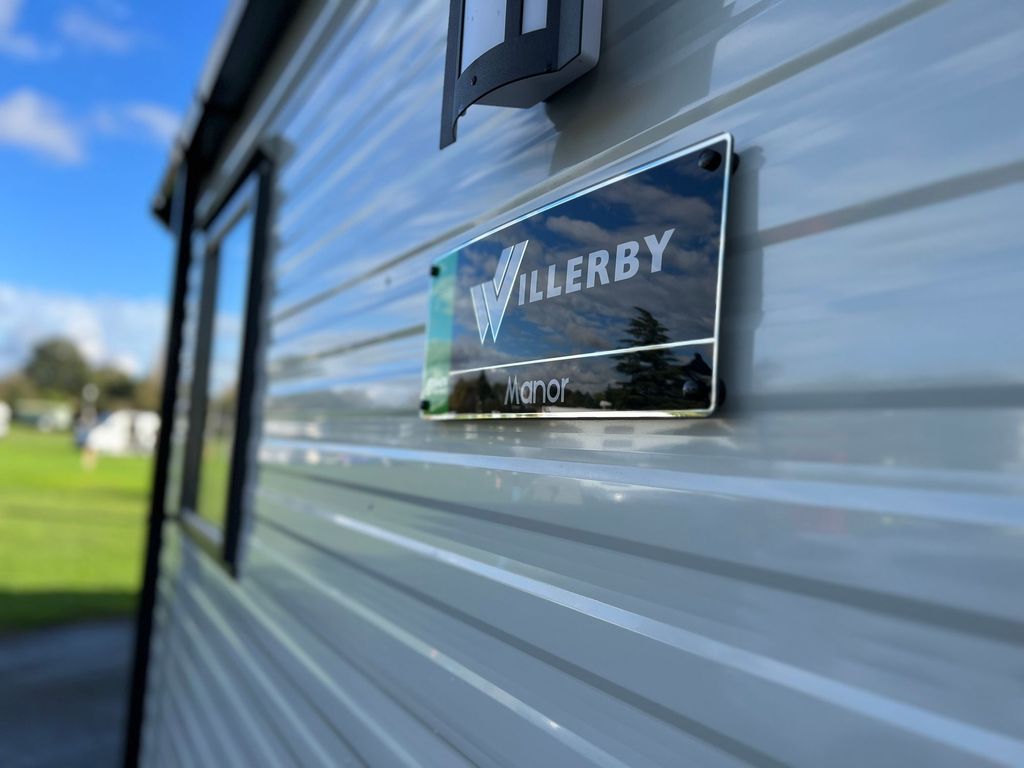 Property photo 1 of 25