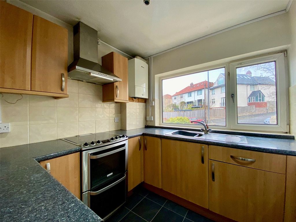 Property photo 2 of 10 Picture No. 04