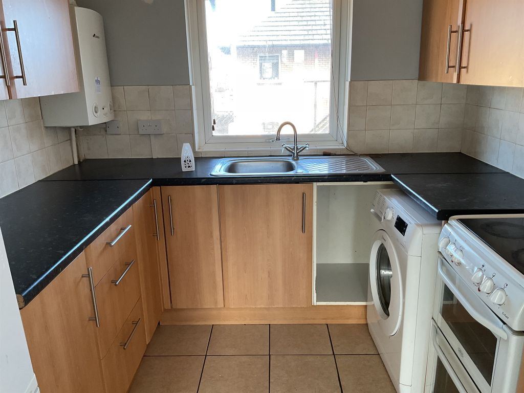 Property photo 2 of 5