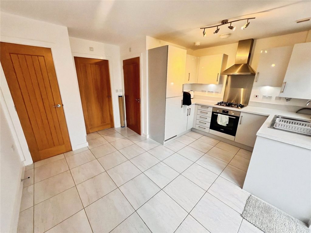 Property photo 2 of 13 Kitchen Diner