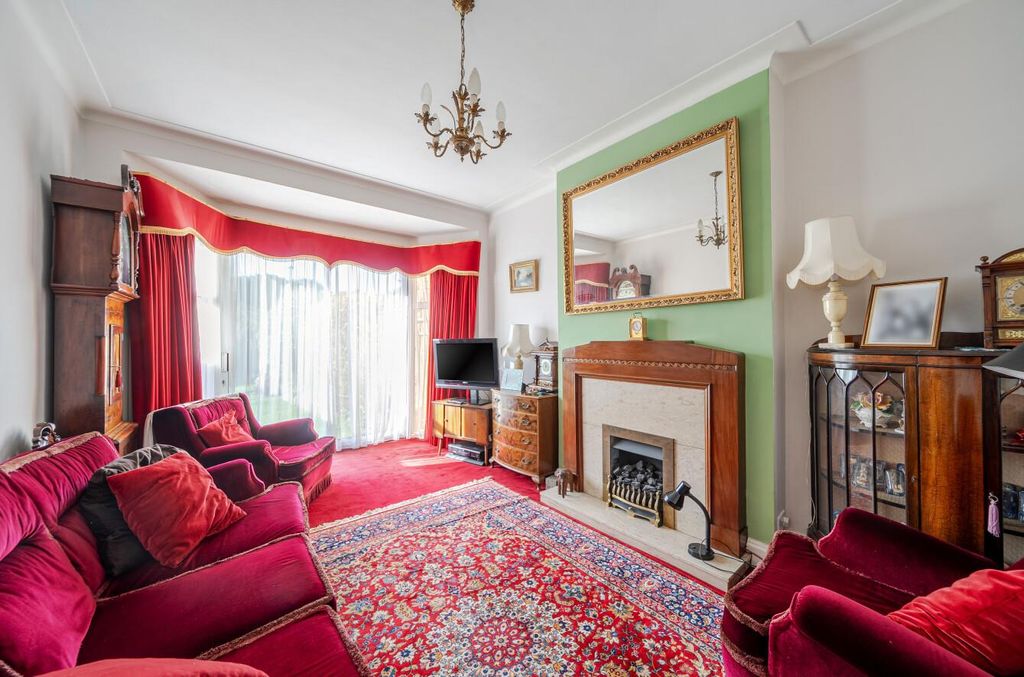 Property photo 2 of 14 Davidson Frost-Wellings, Dfw, Bush Grove, Stanmore