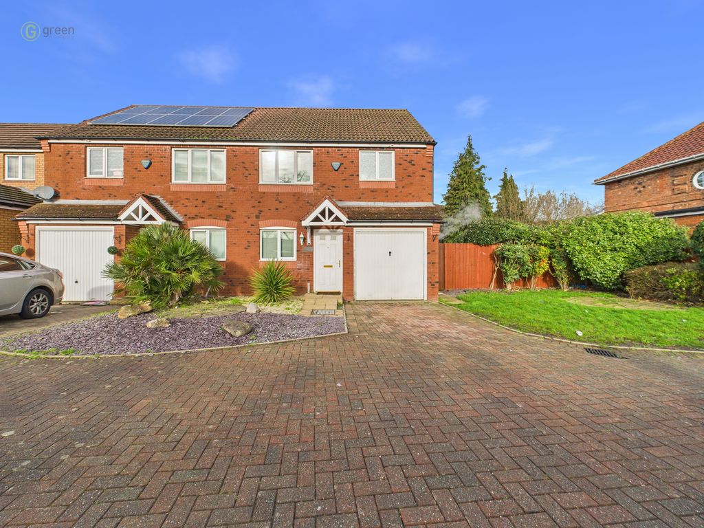 Property photo 1 of 18 Cam01698G0Pr0140Still026