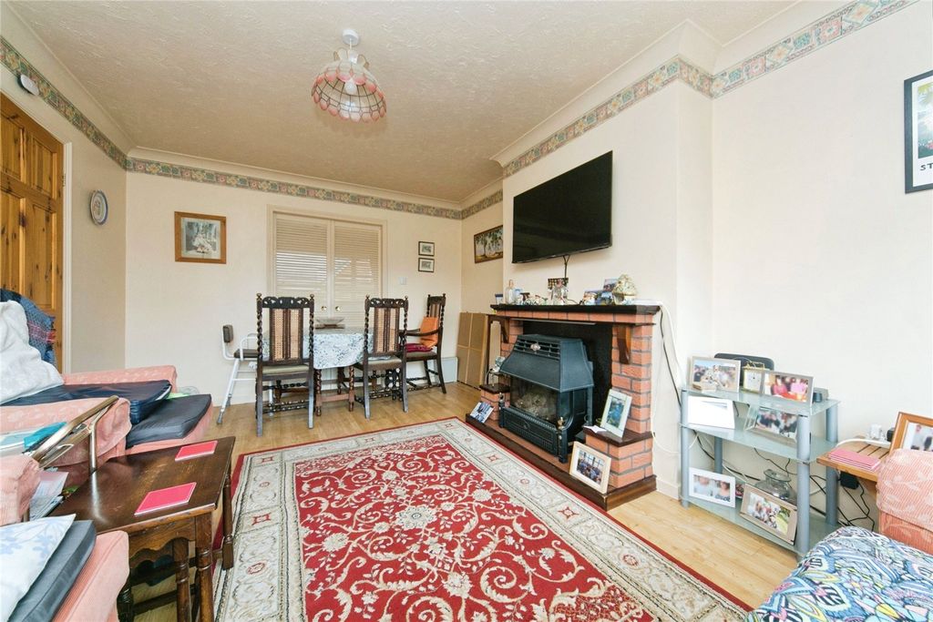 Property photo 3 of 19 Picture No. 05