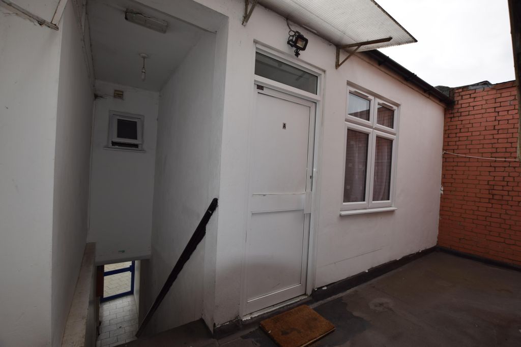 Property photo 1 of 5 Image