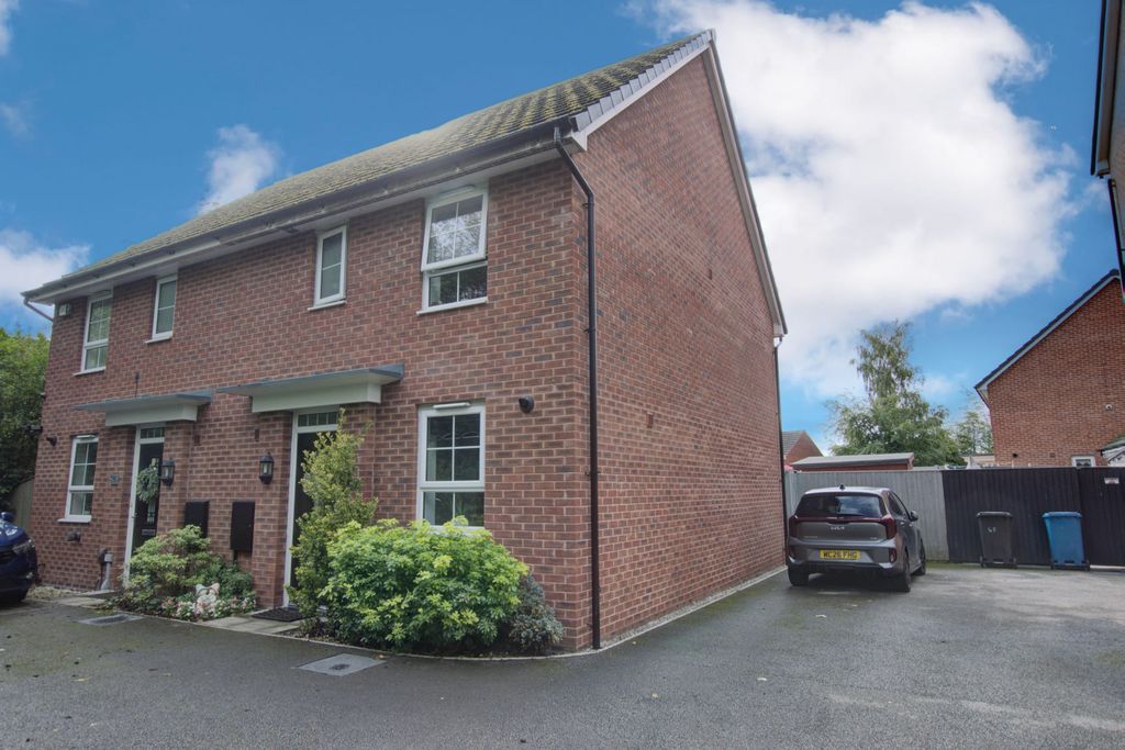 Property photo 1 of 21 1