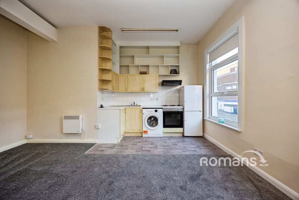 Property photo 2 of 9 Pbox-Img.Jpg