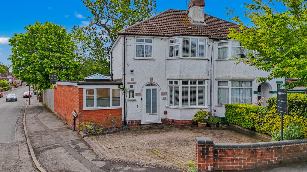 Property photo 2 of 25
