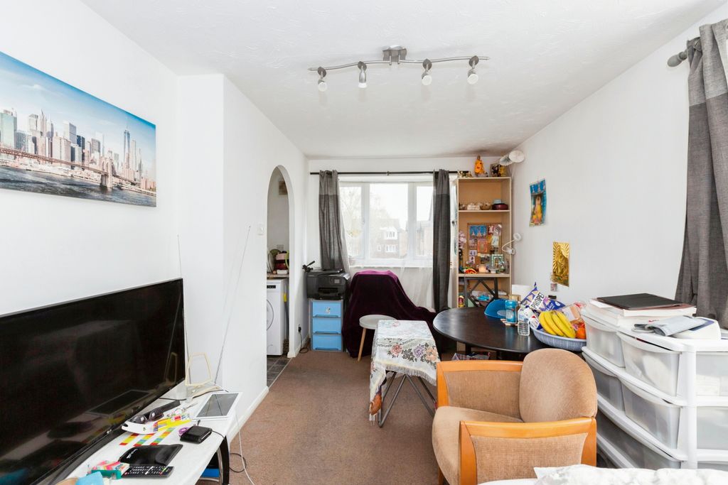 Property photo 2 of 15 Photography