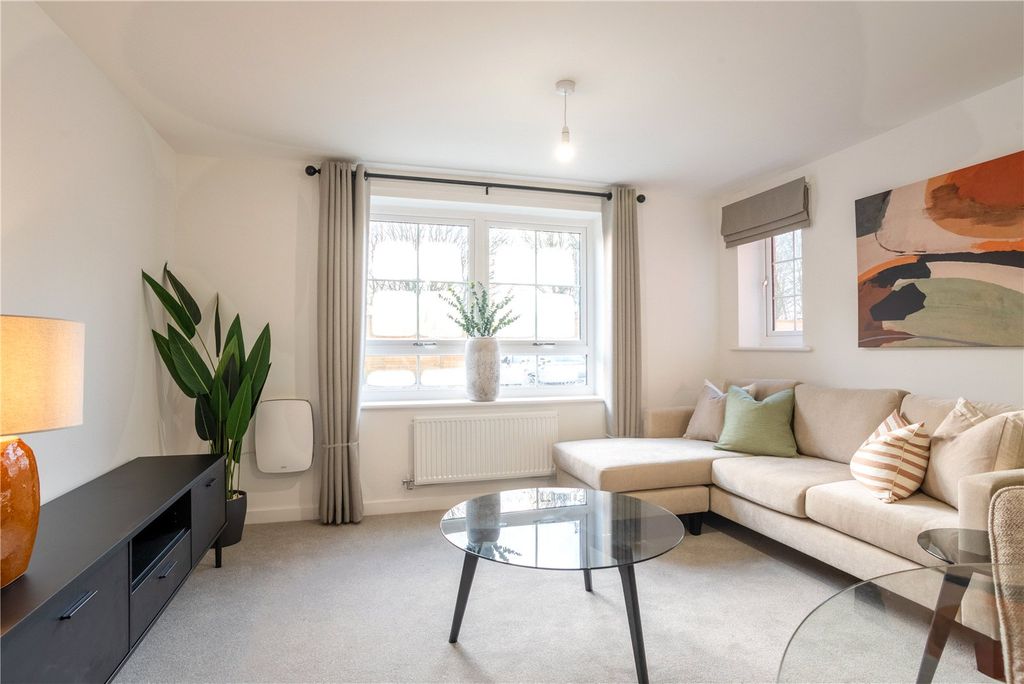 Property photo 1 of 9 Picture No. 18