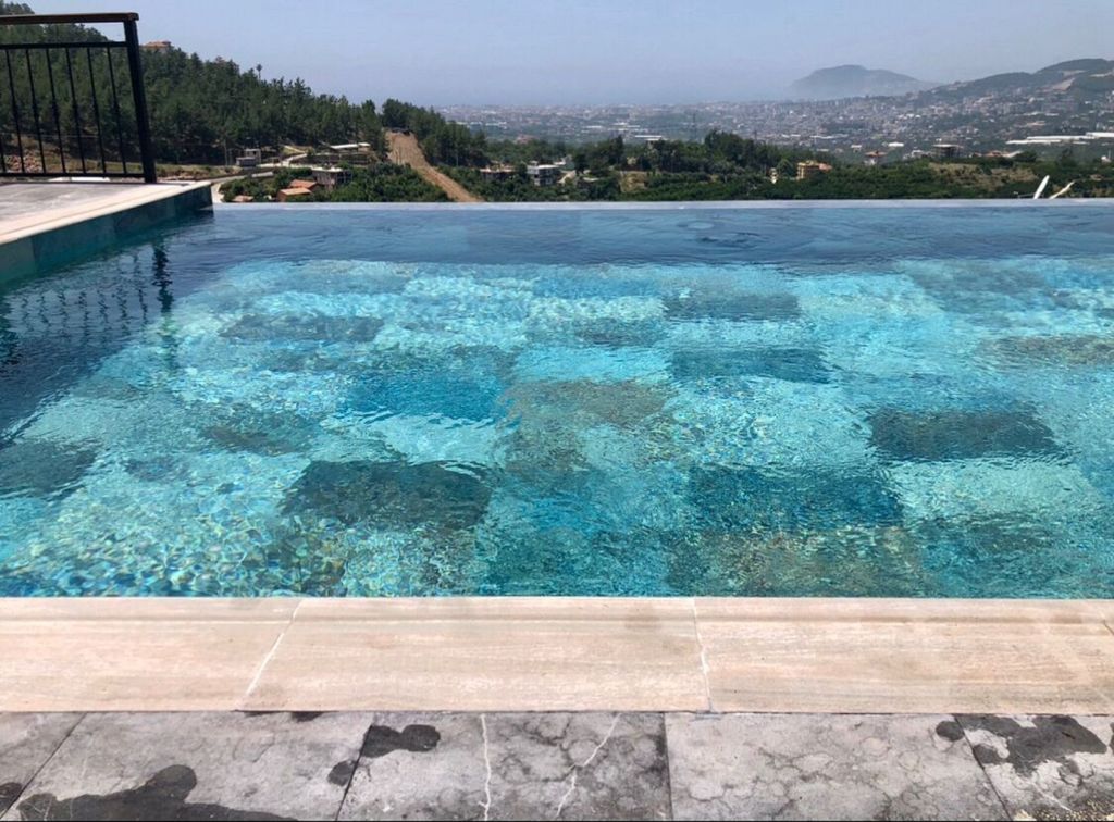Property photo 3 of 10 An Idyllic Nature View Alanya Property For Sale - Infinity Swimming Pool With Nature Views