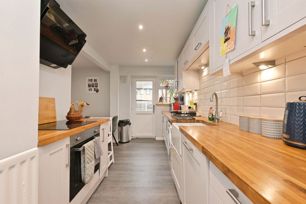 Property photo 2 of 13