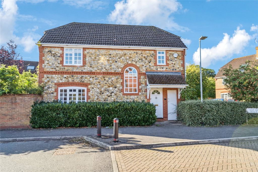 Property photo 1 of 14 Picture No. 24