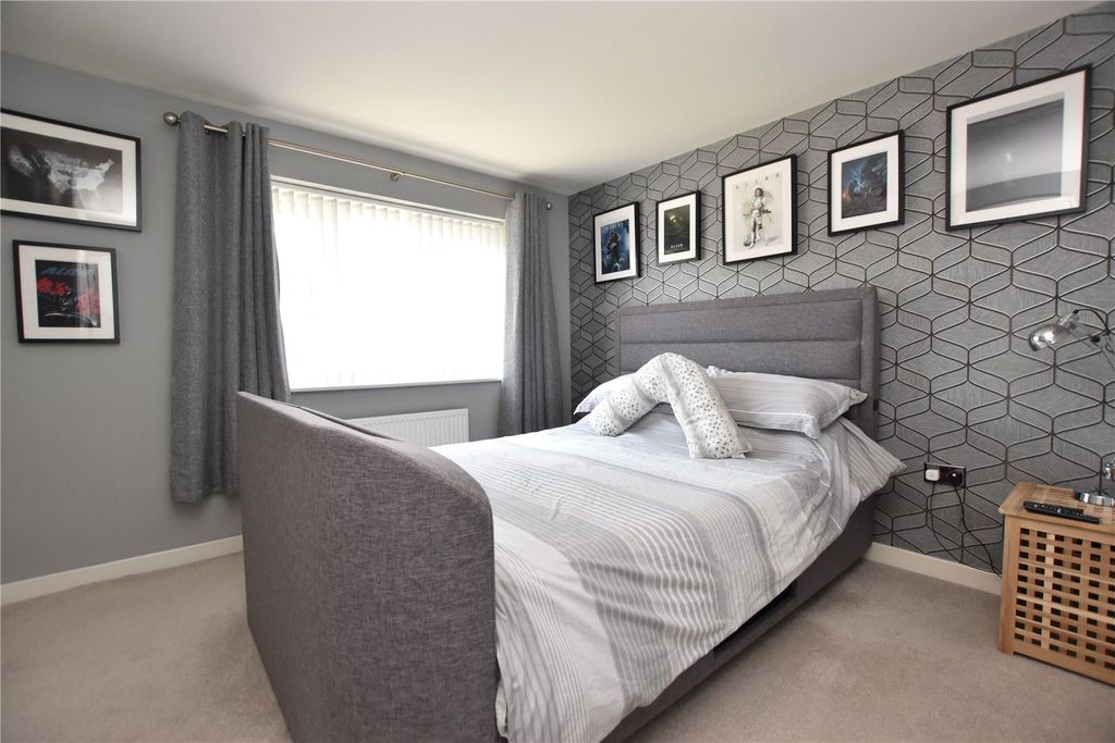 Property photo 3 of 14 Picture No. 41