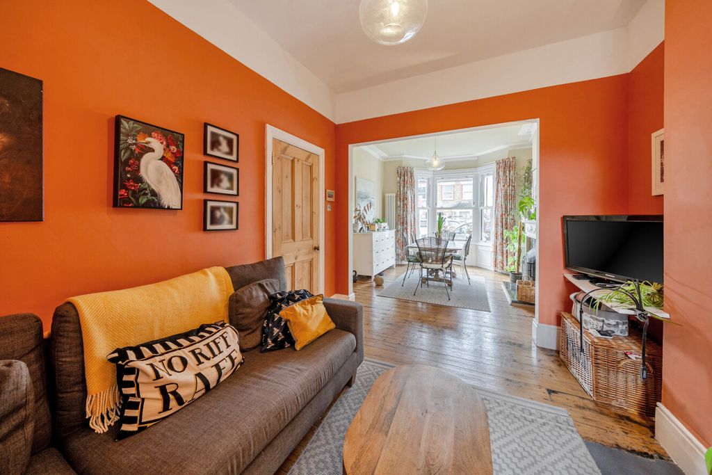 Property photo 2 of 30 1420216-15-69B14d...