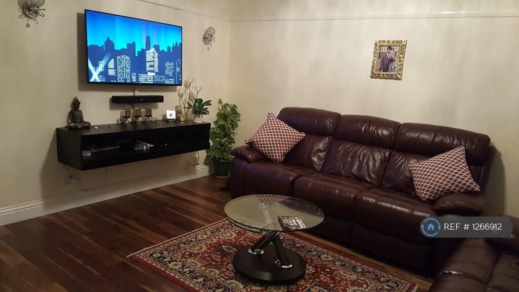 Property photo 2 of 9 Gallery