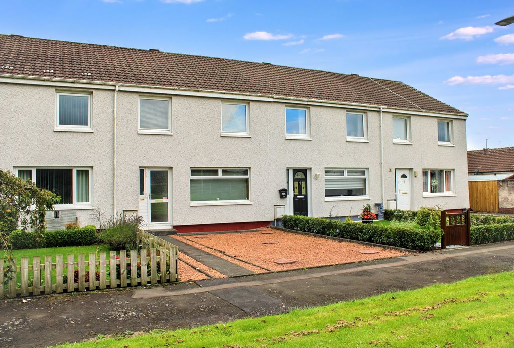 Property photo 1 of 16 Photo 9