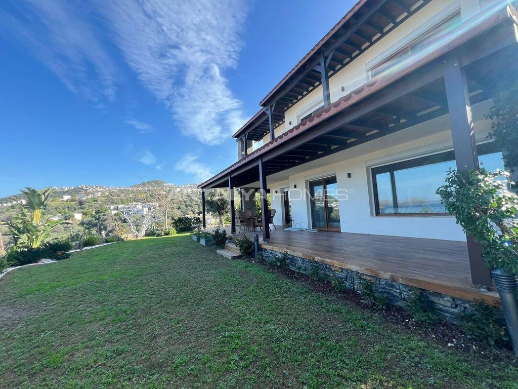 Property photo 2 of 15