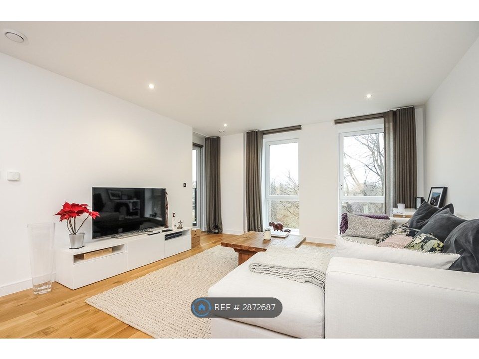 Property photo 3 of 8