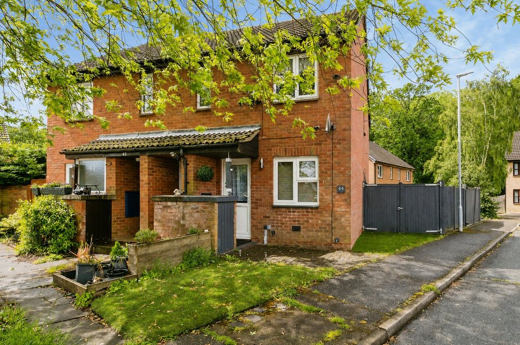Property photo 1 of 20