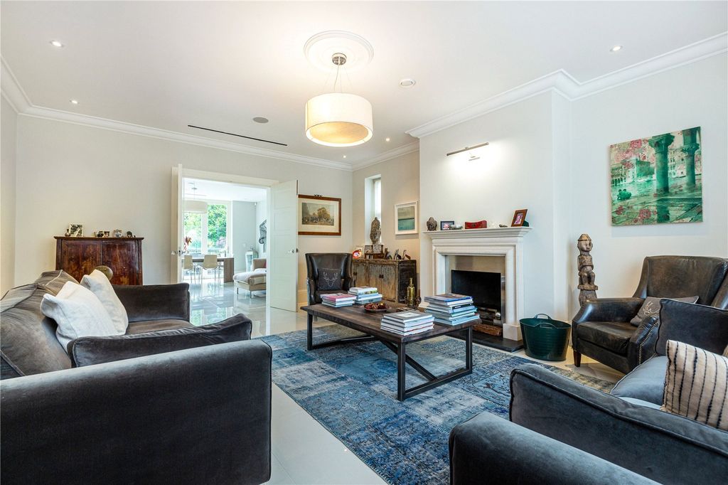 Property photo 3 of 17 Reception Room