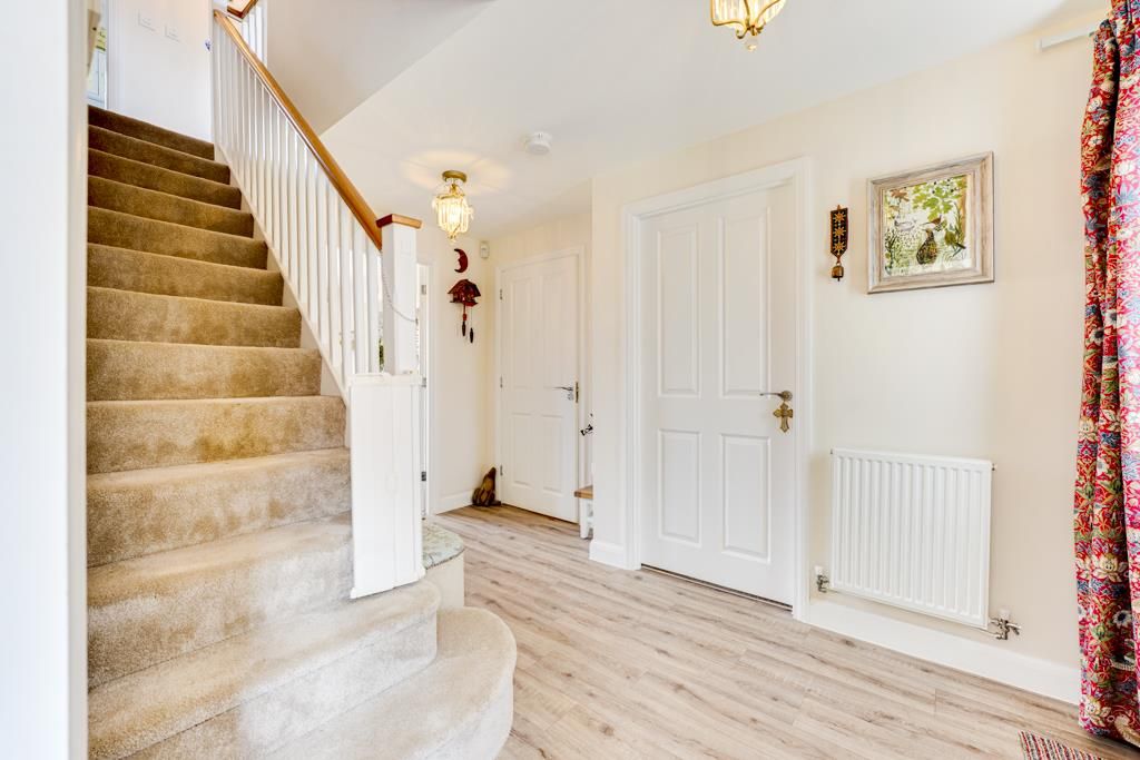 Property photo 3 of 31 95 Brockhall Crescent, Barton Seagrave-10.Jpg