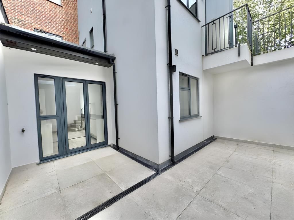 Property photo 2 of 15 m78684_Hooplane_Img_13_0000.Png