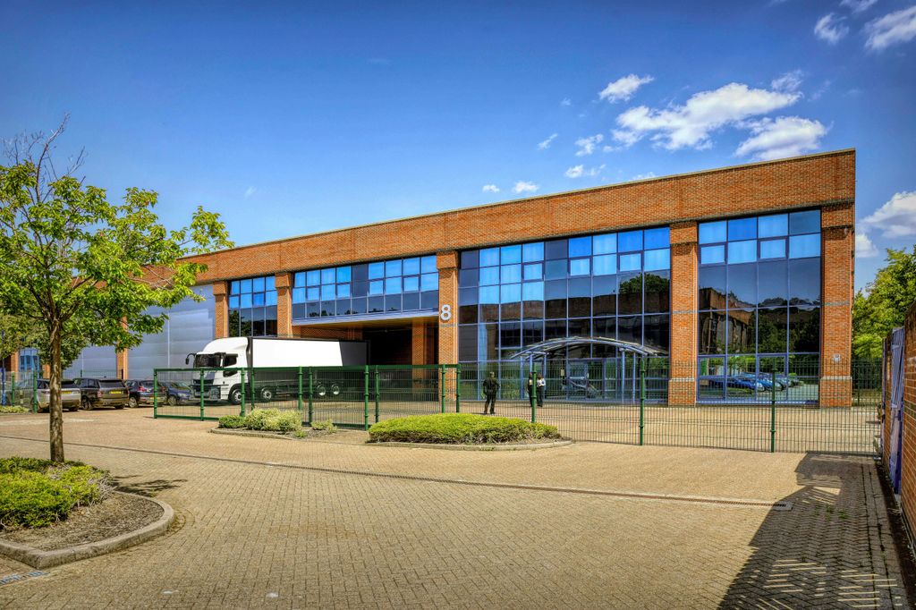 Property photo 1 of 7 8Sterling1.Jpg