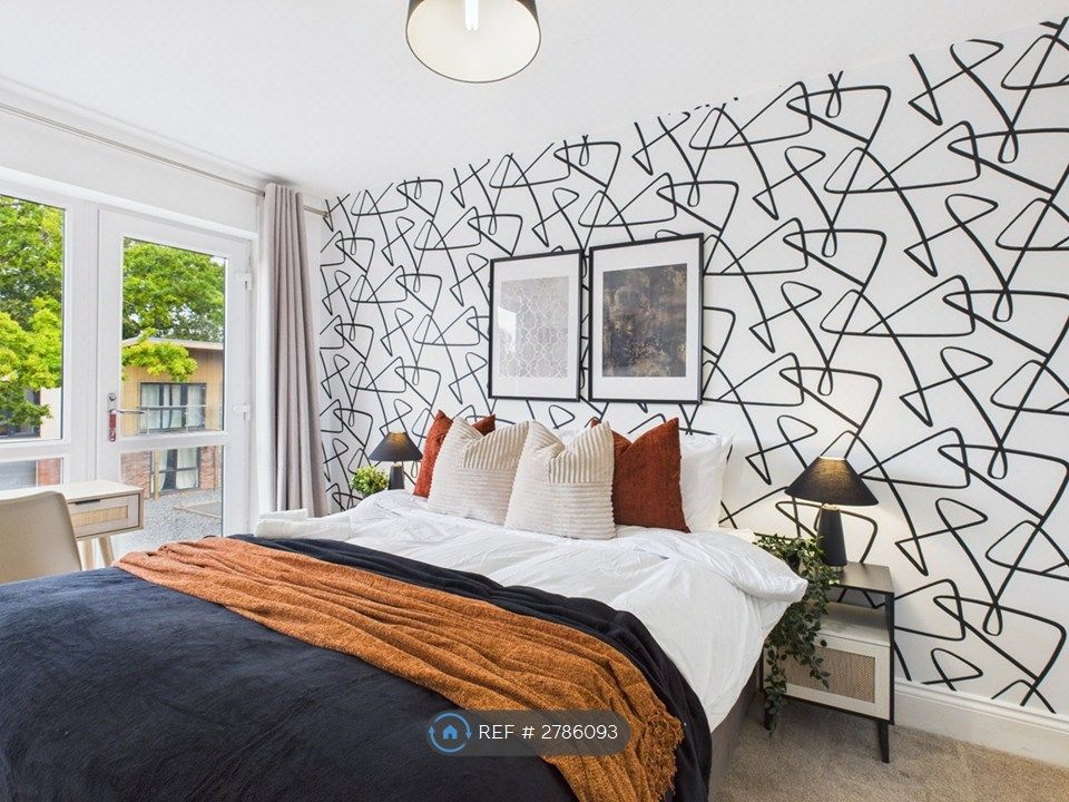 Additional image 11 of 4 bed semi-detached house to rentSaxon Way, Wychbold, Droitwich WR9