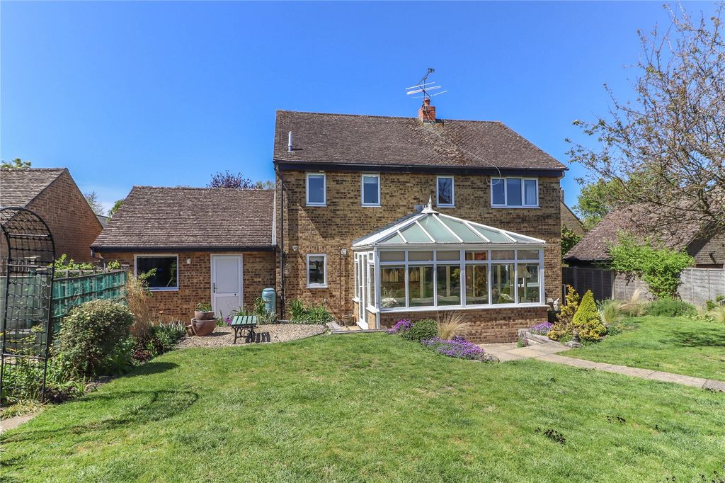 Property photo 1 of 17 Picture No. 32