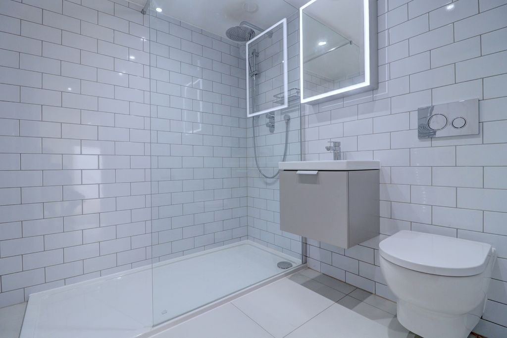 Property photo 2 of 7 Picture No. 08