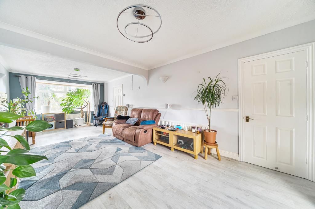 Property photo 3 of 20 Reception