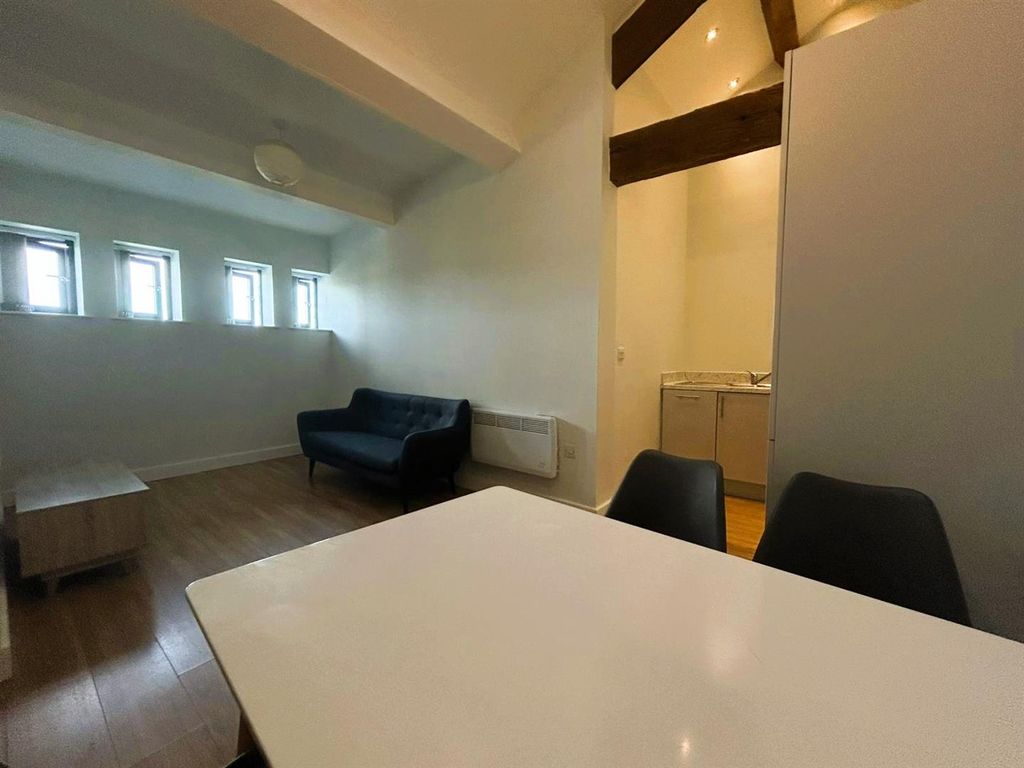 Property photo 2 of 11 10.Jpg
