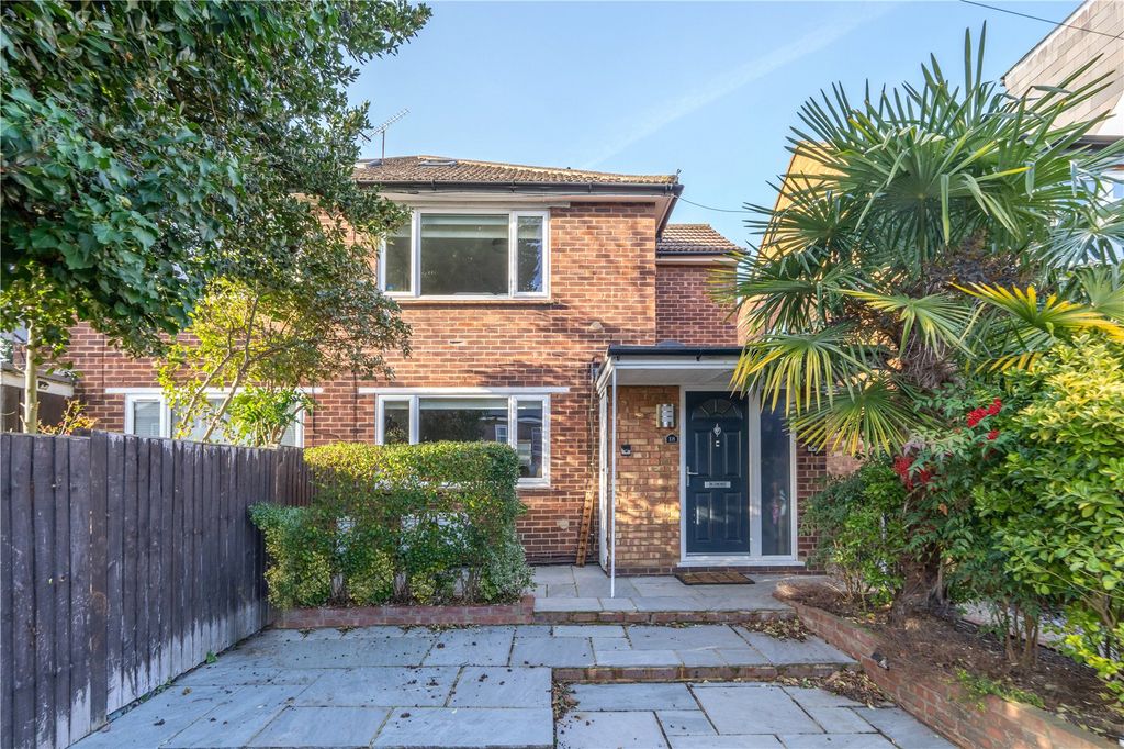 Property photo 1 of 11 Picture No. 29